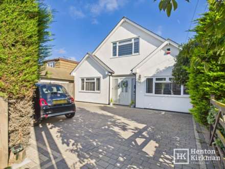 Third Avenue, Wickford