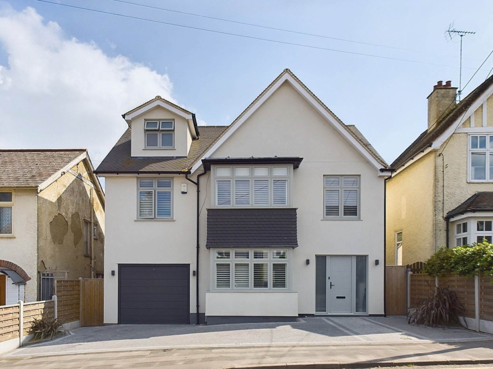 Hillside Road, Billericay, Image 1