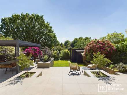 Hillside Road, Billericay, Image 32