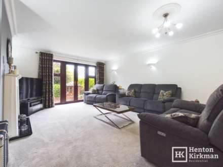 West Park Crescent, Billericay, Image 5