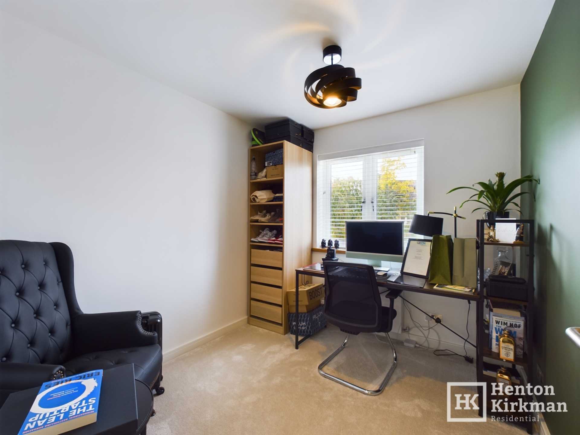 Earl Mountbatten Drive, Billericay, Image 27