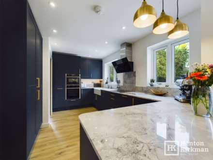 Earl Mountbatten Drive, Billericay, Image 15