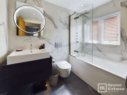 Earl Mountbatten Drive, Billericay, Image 29