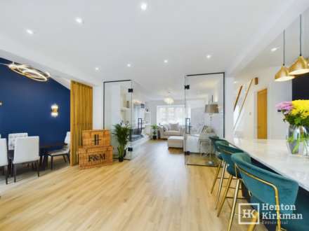 Earl Mountbatten Drive, Billericay, Image 3