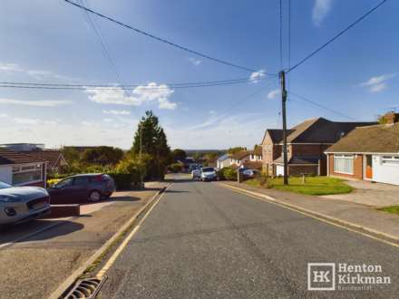 Cromwell Avenue, Billericay, Image 19