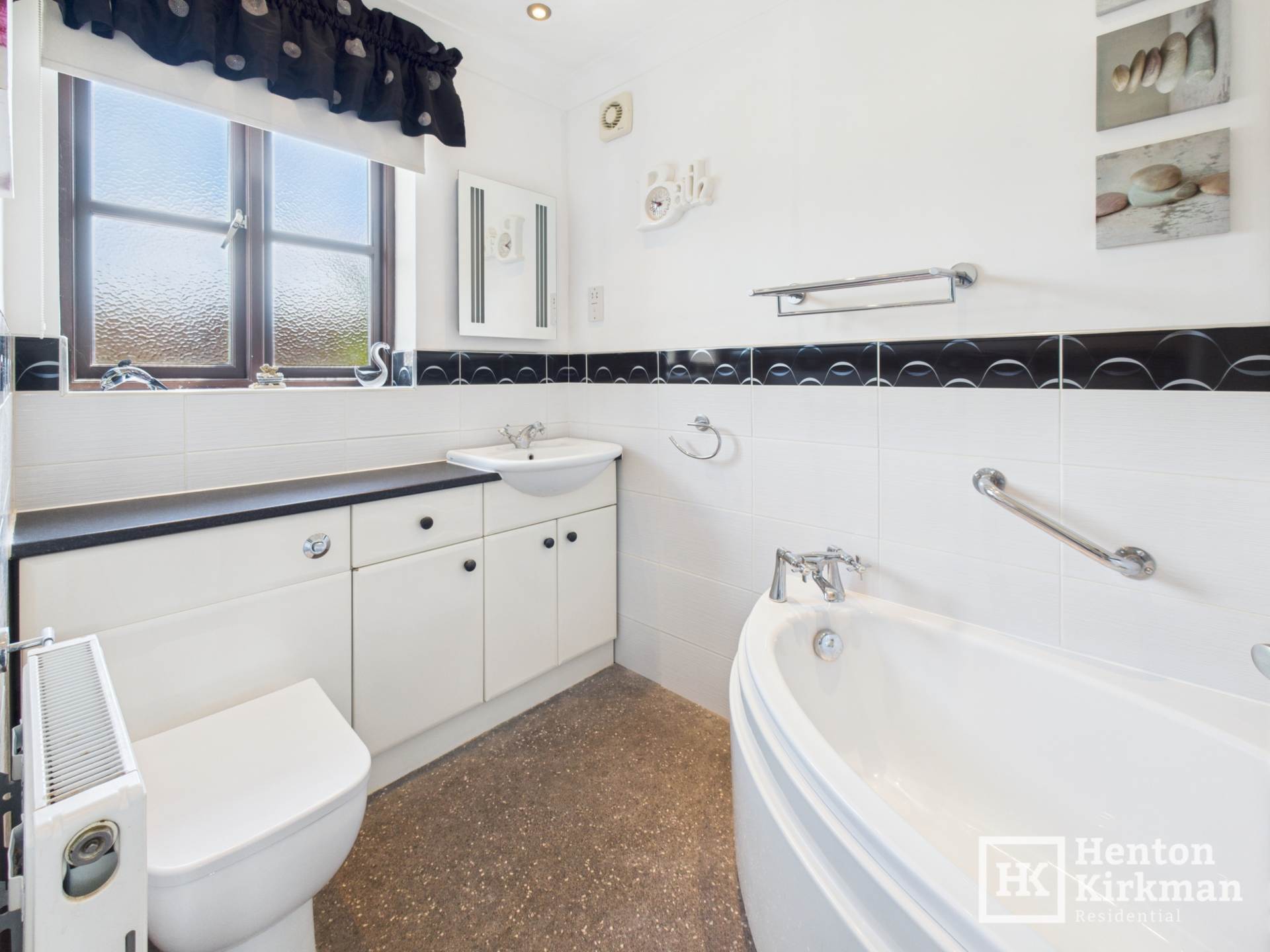 Earl Mountbatten Drive, Billericay, Image 14