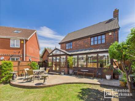 Earl Mountbatten Drive, Billericay, Image 2