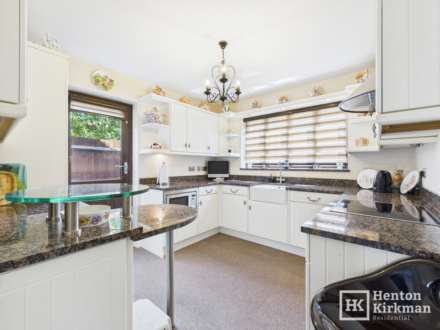 Earl Mountbatten Drive, Billericay, Image 4