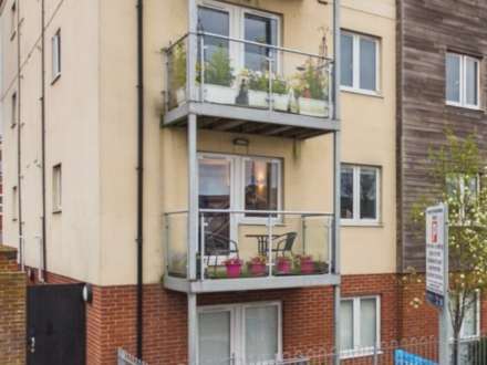 Walman House, St Ediths Court, Billericay, Image 12