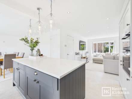 Tye Common Road, Billericay, Image 5