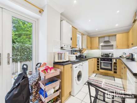 Crown Road, Billericay, Image 6
