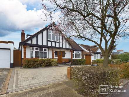 Netherpark Drive, Gidea Park, Image 1