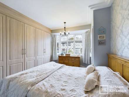 Netherpark Drive, Gidea Park, Image 11