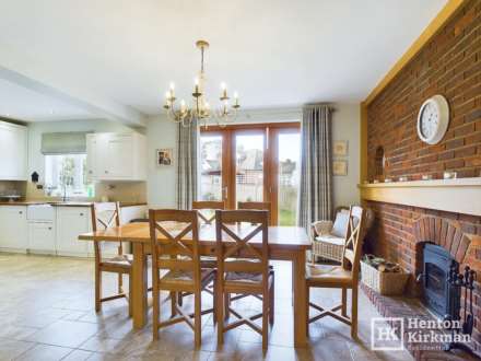 Netherpark Drive, Gidea Park, Image 3