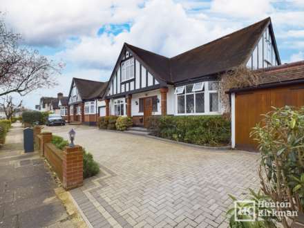 Netherpark Drive, Gidea Park, Image 30