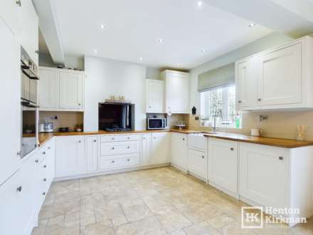Netherpark Drive, Gidea Park, Image 5