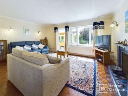 Chestnut Avenue, Billericay, Image 4