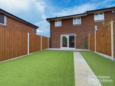 Queens Gate Mews, Billericay, Image 14