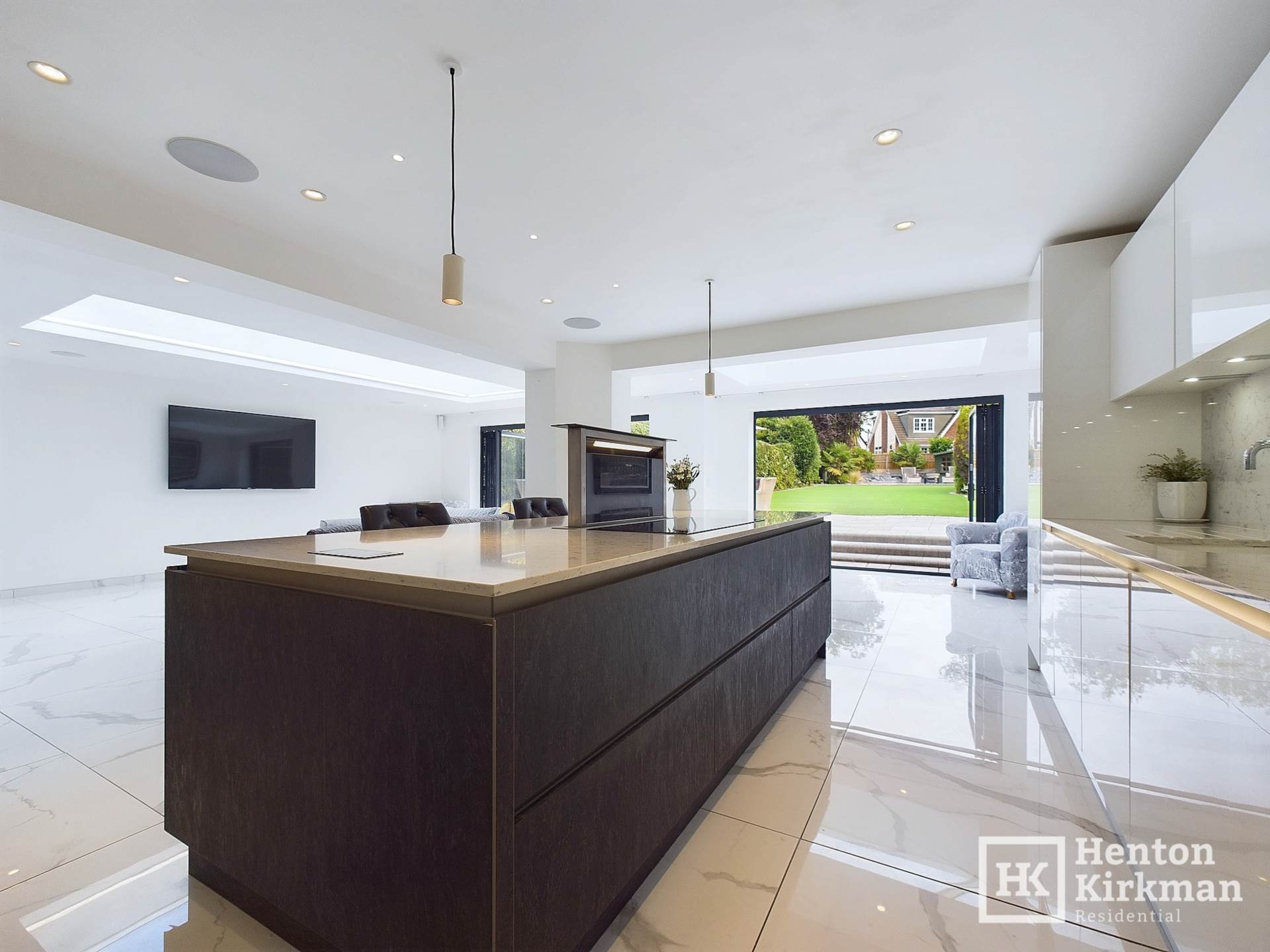 Tye Common Road, Billericay, Image 16