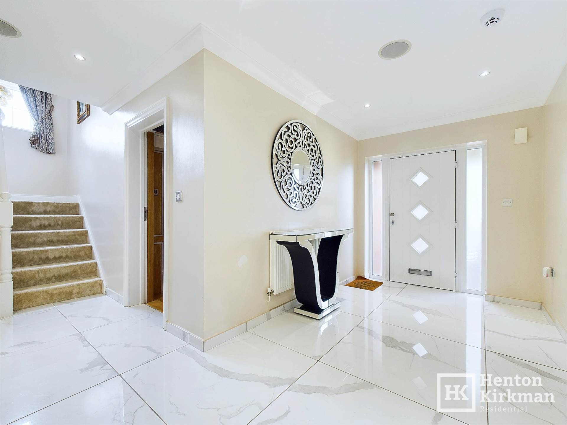 Tye Common Road, Billericay, Image 3