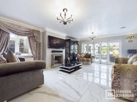 Tye Common Road, Billericay, Image 4
