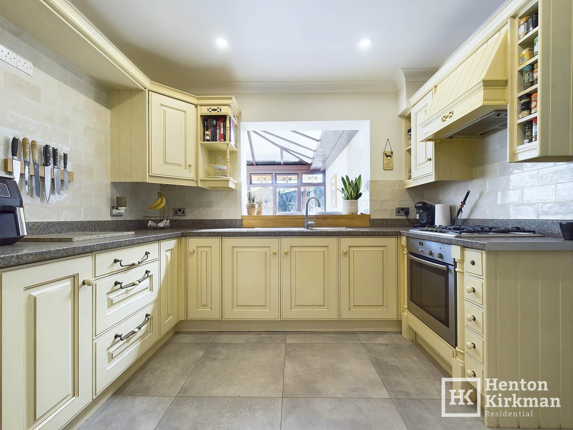 Tye Common Road, Billericay, Image 11