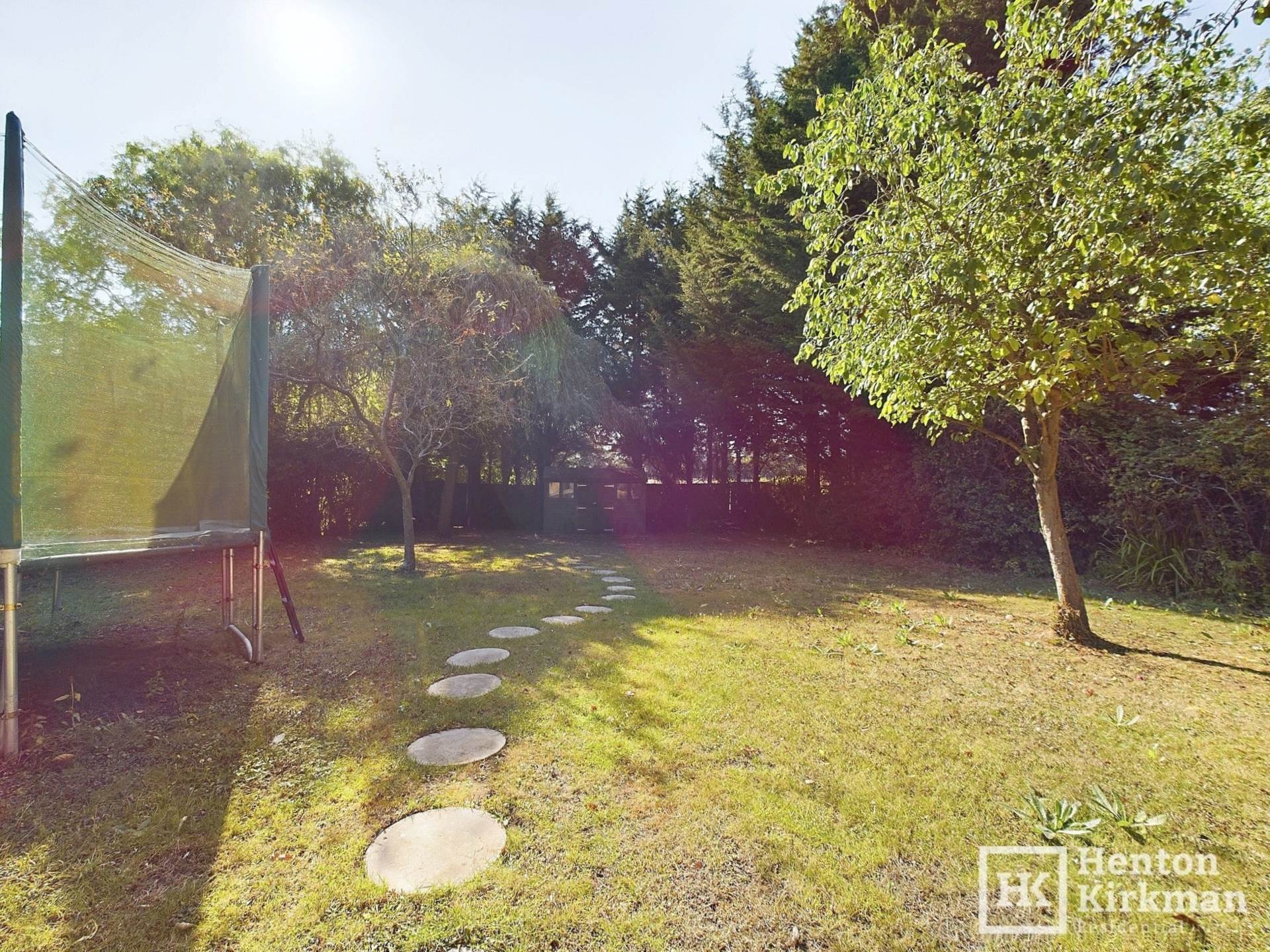 Noak Hill Road, Laindon, Image 29