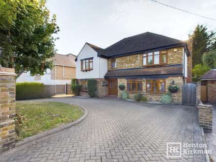 5 Bedroom Detached, Noak Hill Road, Laindon