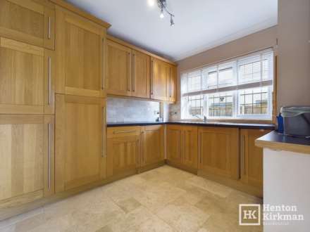 Noak Hill Road, Laindon, Image 11