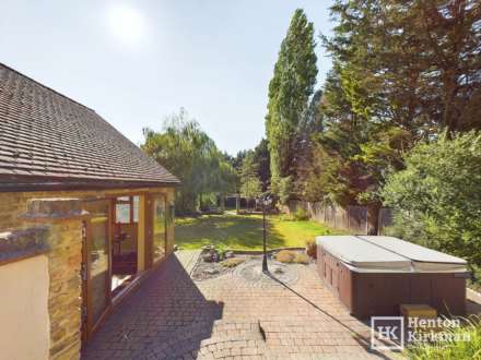 Noak Hill Road, Laindon, Image 2