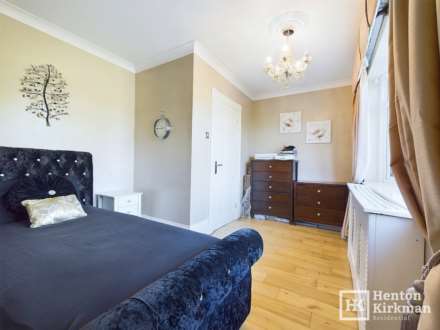 Noak Hill Road, Laindon, Image 22