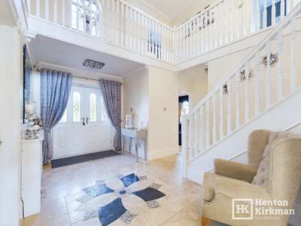 Noak Hill Road, Laindon, Image 4