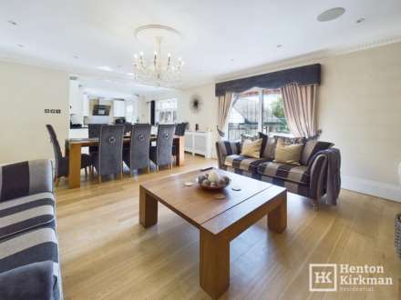 Noak Hill Road, Laindon, Image 7
