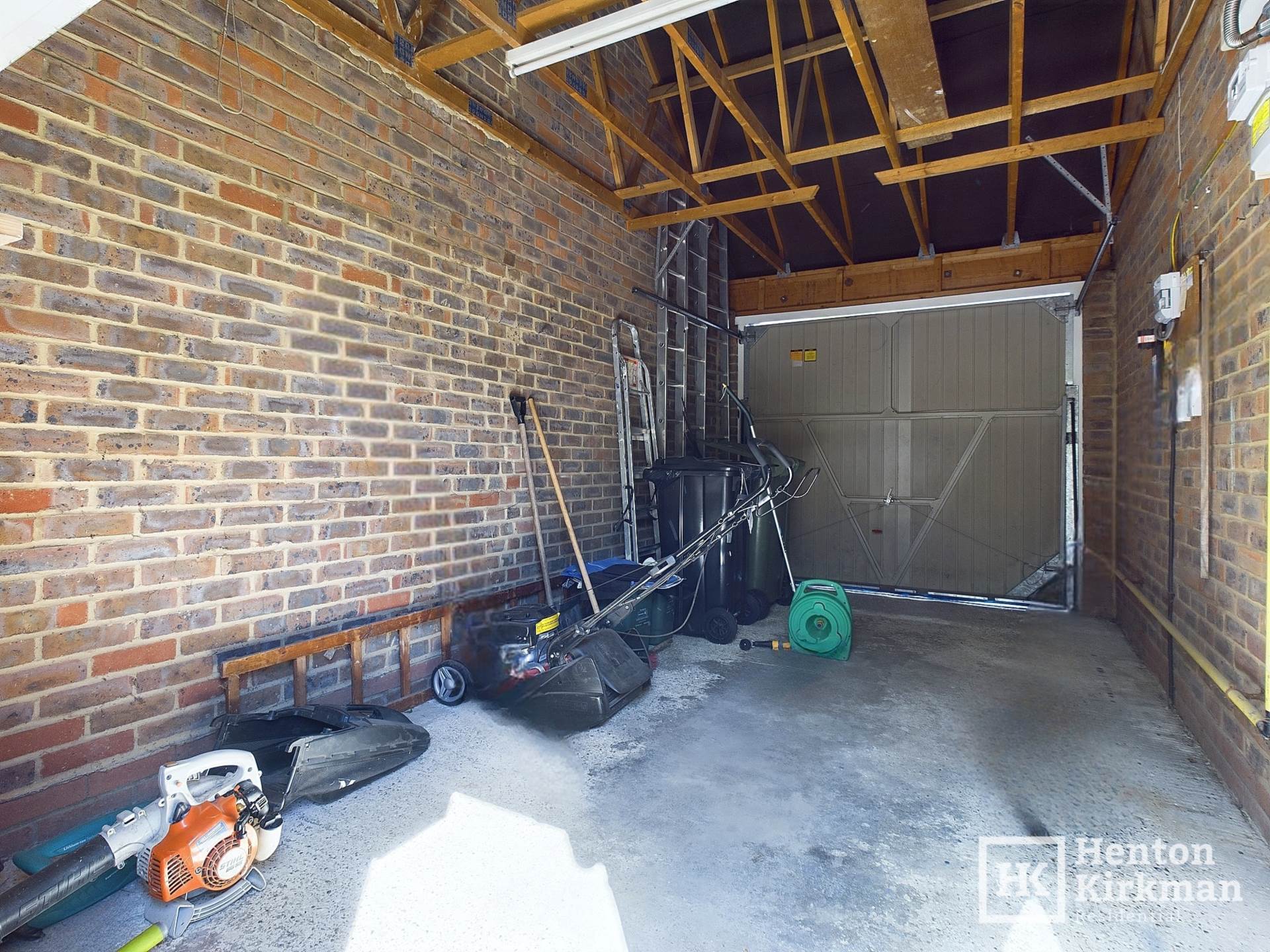 Larch Close, Laindon, Basildon, Image 19