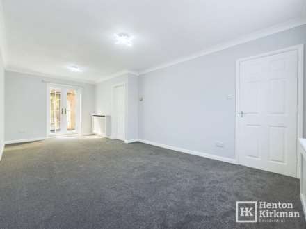 Larch Close, Laindon, Basildon, Image 3