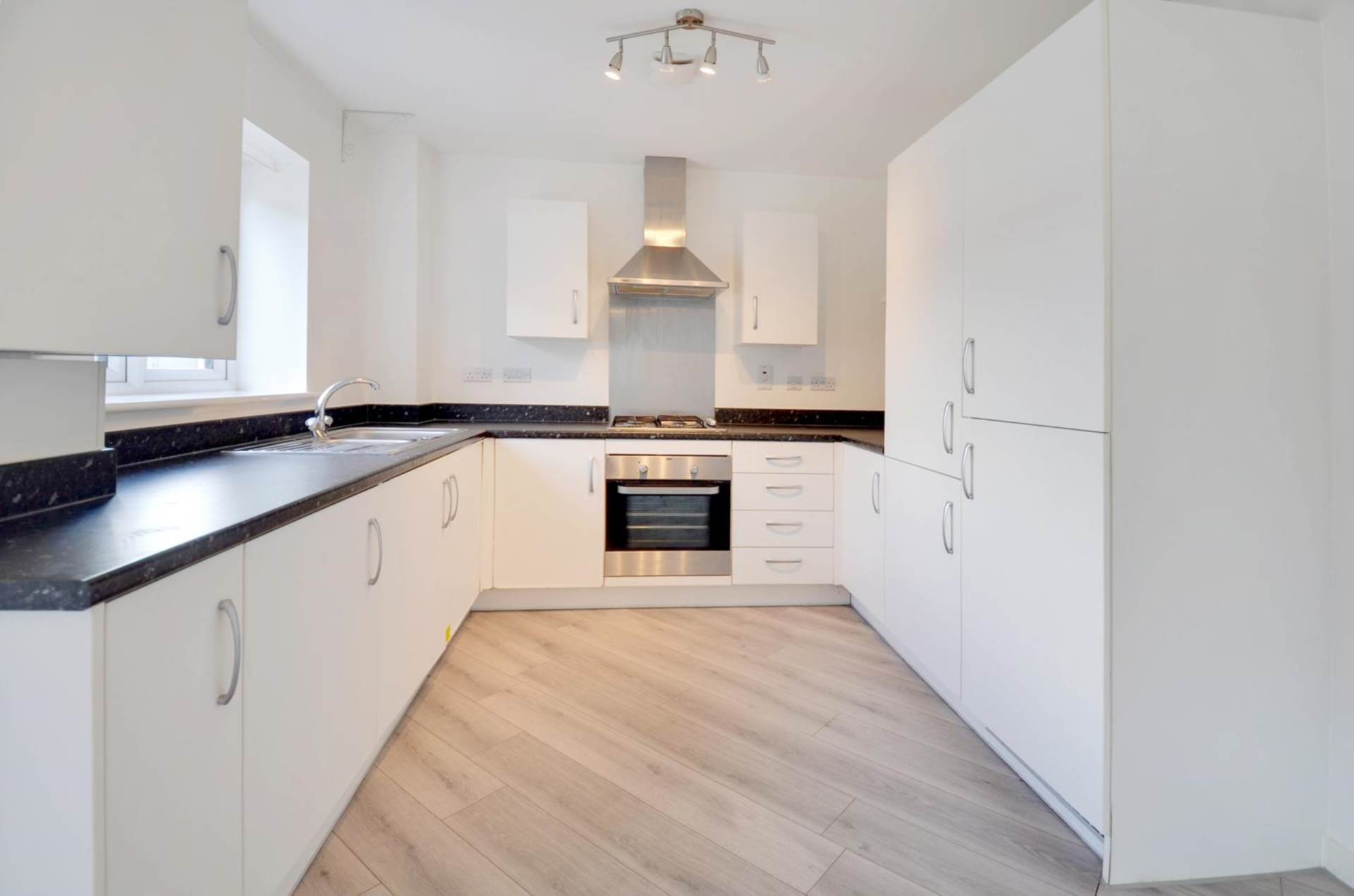Florence Close, Great Warley, Brentwood, Image 7