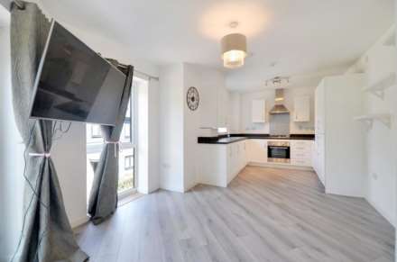 Florence Close, Great Warley, Brentwood, Image 3