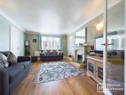 Homelands Grove, Ramsden Heath, Billericay, Image 2