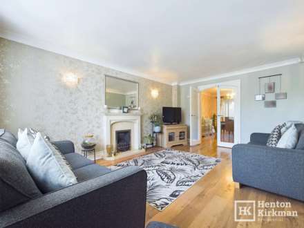 Homelands Grove, Ramsden Heath, Billericay, Image 3