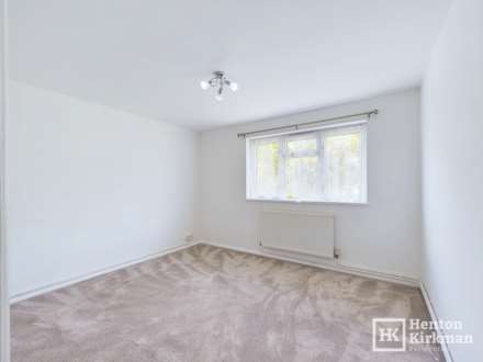 St Michaels Walk, Galleywood, Image 4