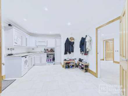 Noak Hill Road, Billericay, Image 13
