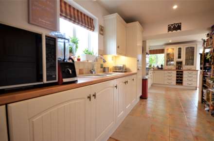 Dukes Farm Road, Billericay, Image 10