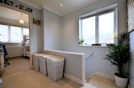 Dukes Farm Road, Billericay, Image 11