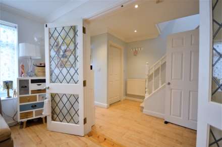 Dukes Farm Road, Billericay, Image 3