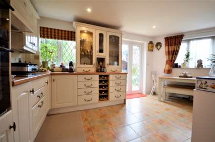 Dukes Farm Road, Billericay, Image 9
