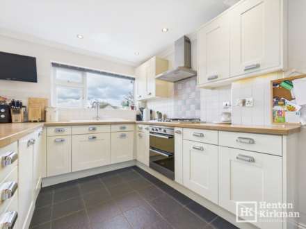 Foxhunter Walk, Billericay, Image 9