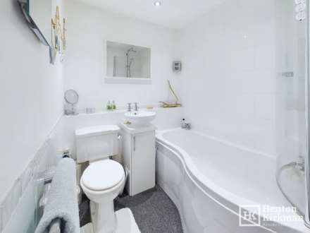 The Foxgloves, Billericay, Image 12