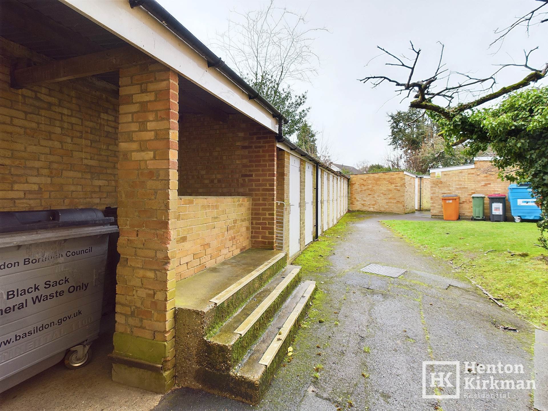 Radford Court, Billericay, Image 9
