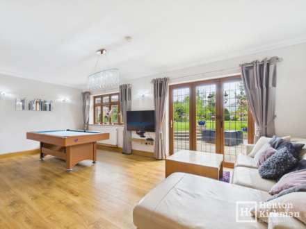 Kennel Lane, Billericay, Image 6