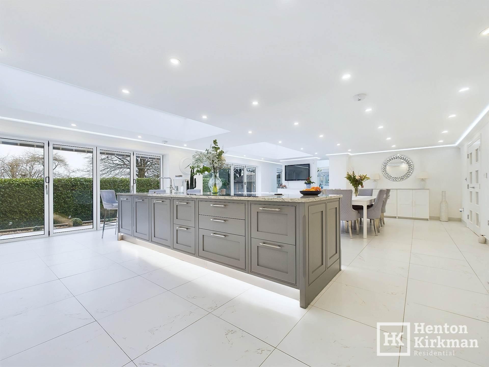 Sweet Chestnut Mews, Billericay, Image 10